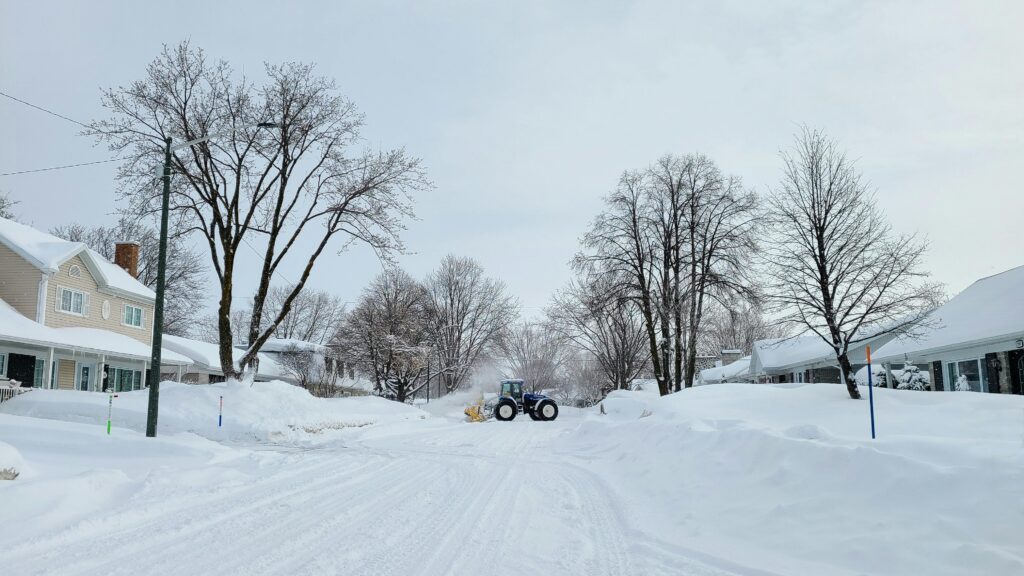 Chill or Sweat? 8 Extreme Weather Destinations for the Ultimate Adventure