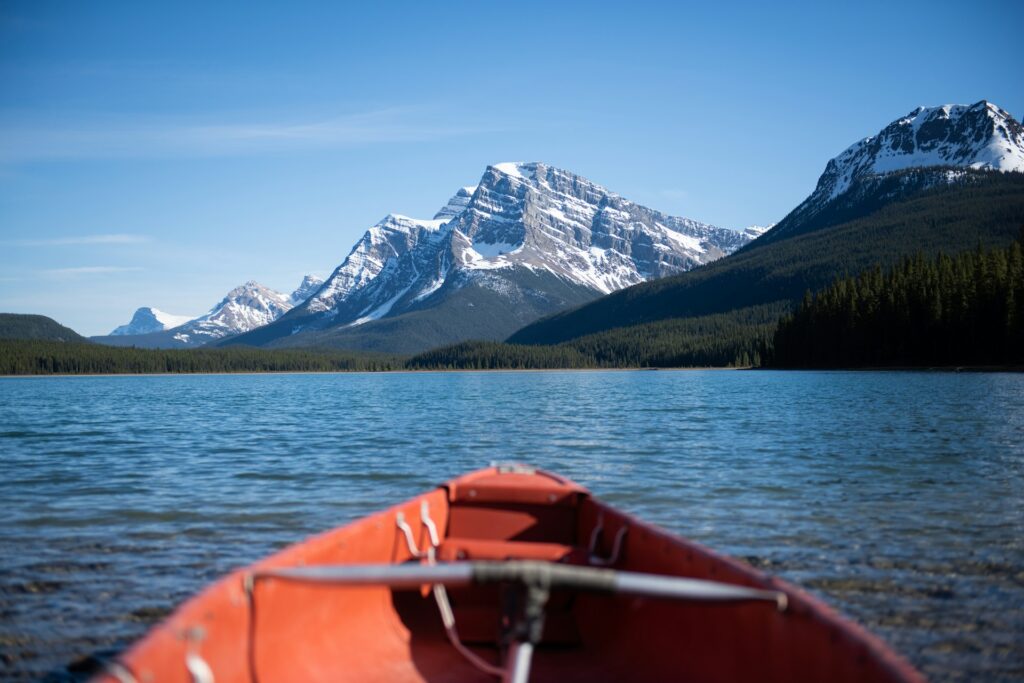 Travel the World from Your Couch: The Best Virtual Experiences for Armchair Explorers